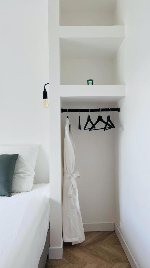 Villa Holistika : Bed And Breakfast / Pool / Air Conditioning/ Mont Faron Тулон Екстер'єр фото
